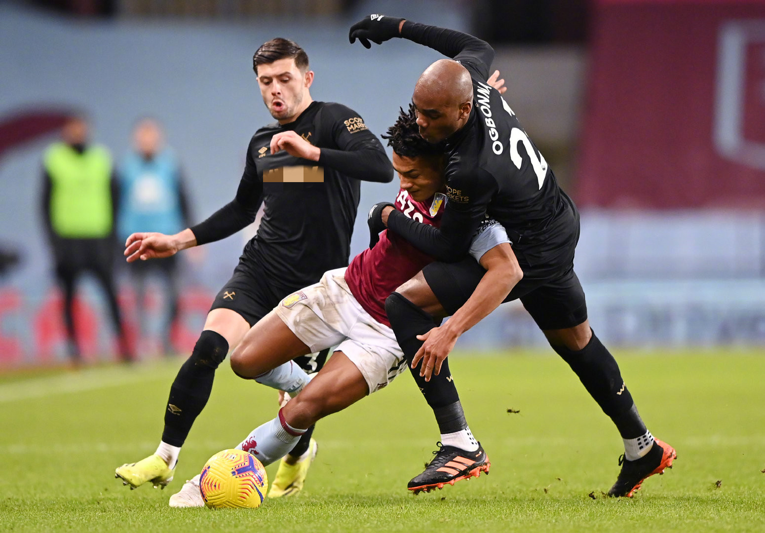 倡导平等的 倡导平等的